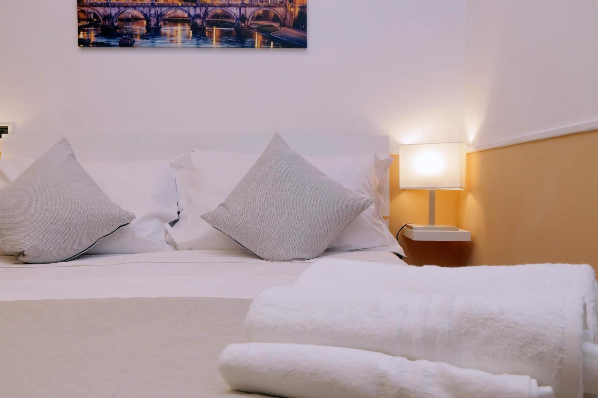 Trevi Feddy'S Apartment روما المظهر الخارجي الصورة